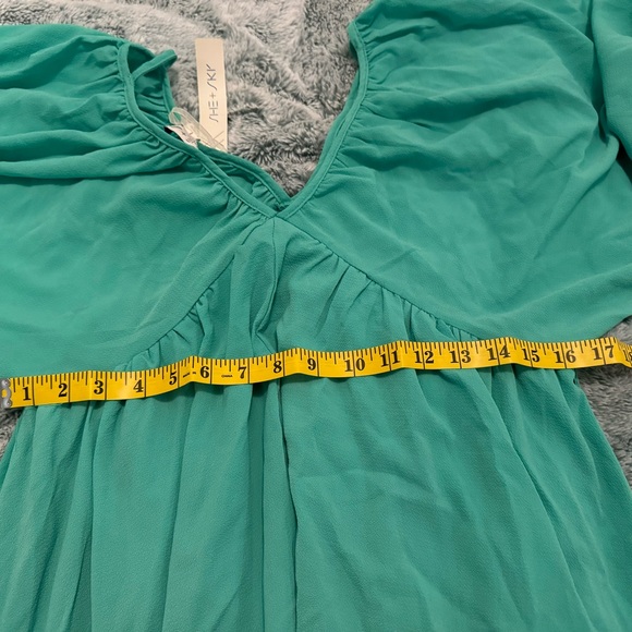 Super cute baby doll dress.  Never been worn. - Picture 9 of 9